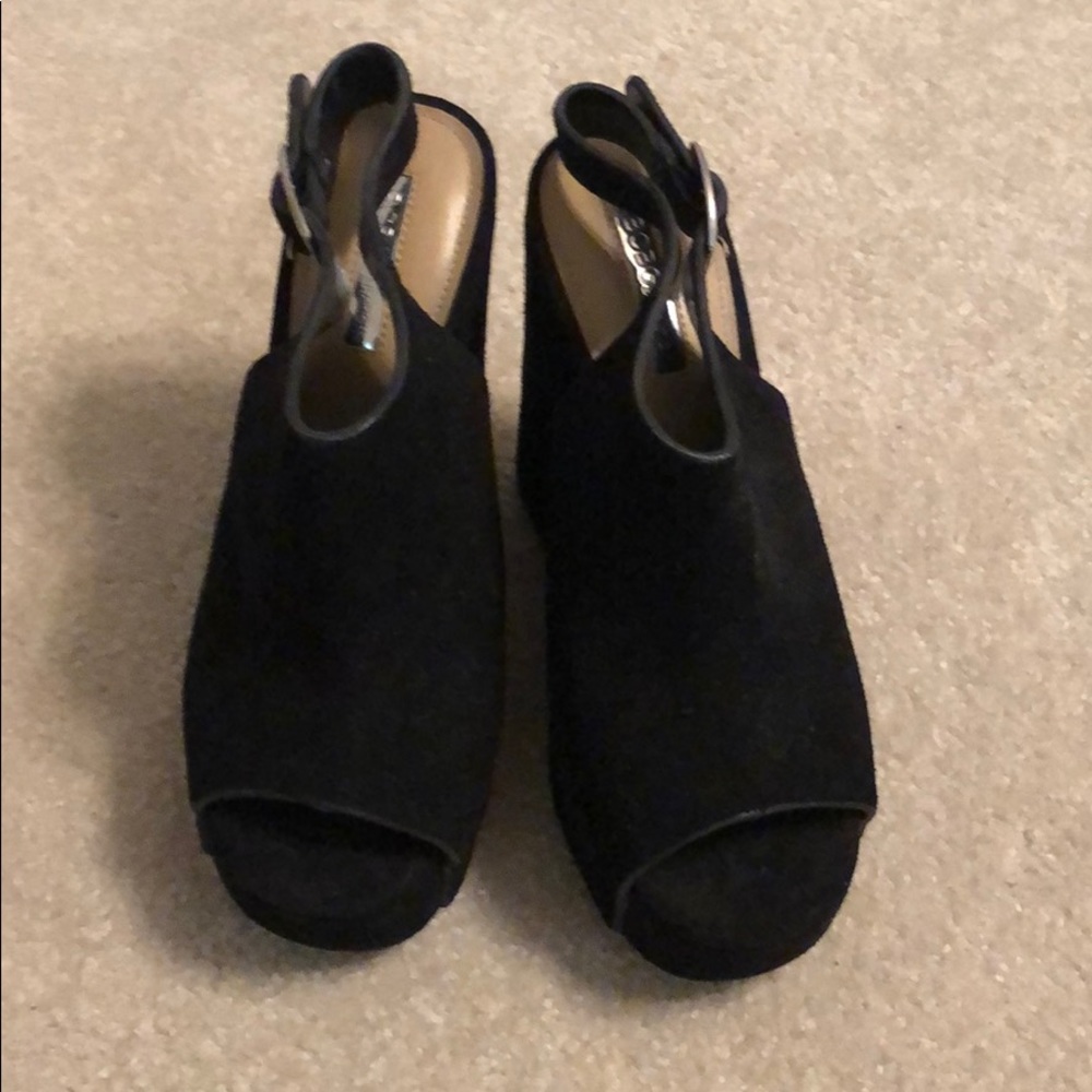 NEVER WORN BCBGeneration Black Suede Wedges